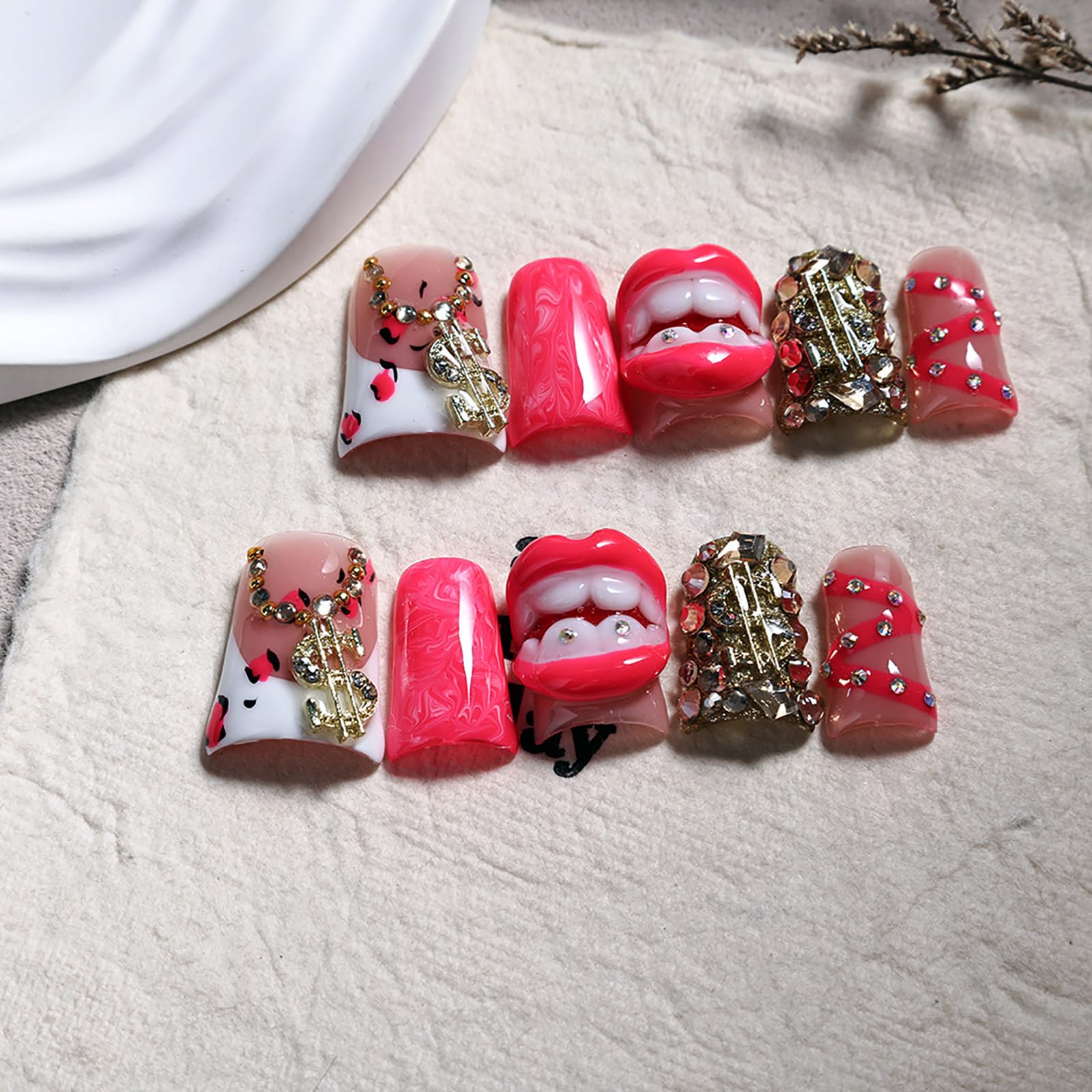 Photo 1 of 10Pcs Handmade Press on Nails Short Duck Fake Nails with 3D Flaming Red Lips Rhinestone Design Funny Multi-Layer Acrylic False Nails Handmade Duck Nails Press ons Reusable Stick on Nail for Women (S)