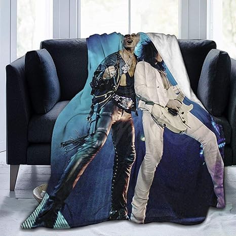 Amazon Co Jp 着る毛布 Billy Idol ビリーアイドル あったか ブランケット 洗える ブランケット おしゃれ フランネル 0 150cm 秋冬用 ティーンエイジャー ティーンズ 通年使用 学校旅行 ホーム キッチン