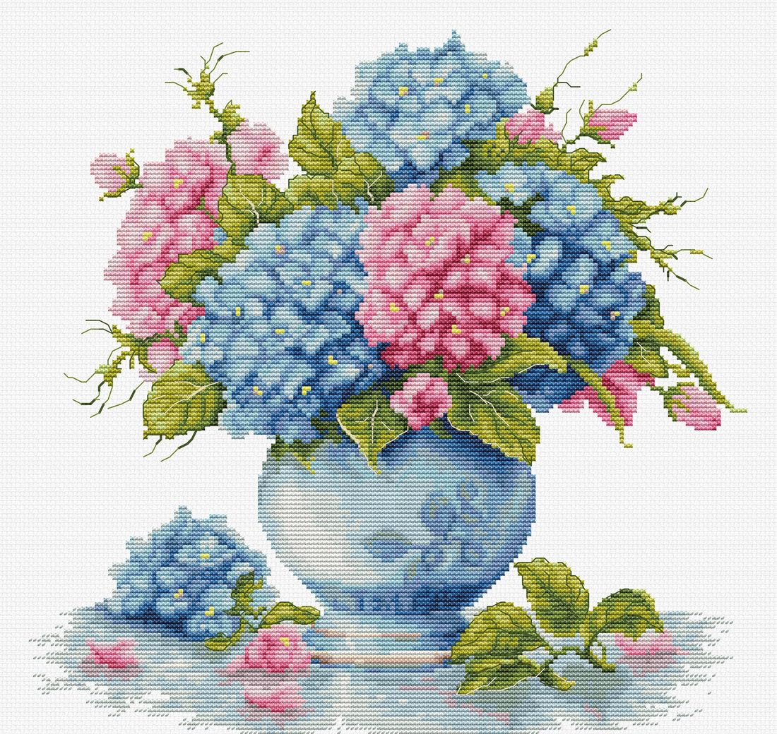 Luca-S Cross Stitch Kit Vase with Hydrangea, B7033, Counted Cross Stitch Kit for Adults, Needlecraft and Embroidery Kit