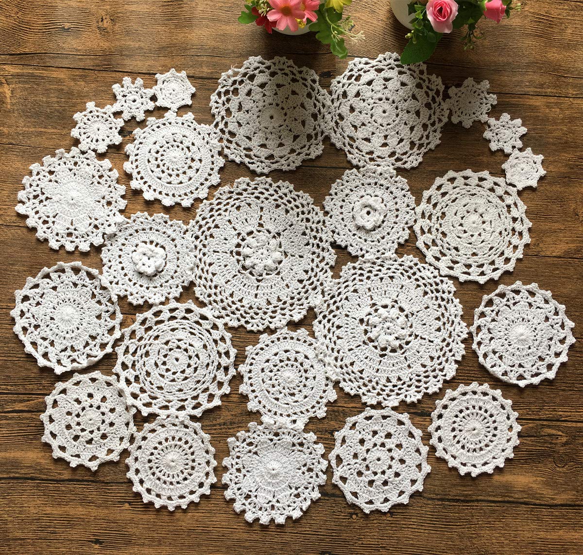 MINDPLUS Set of 24 Hand Crochet Doilies Cotton Lace Placemat Mini Doilies 2-7 Inch Round White Vintage Wedding Tea Party (24pcs White)