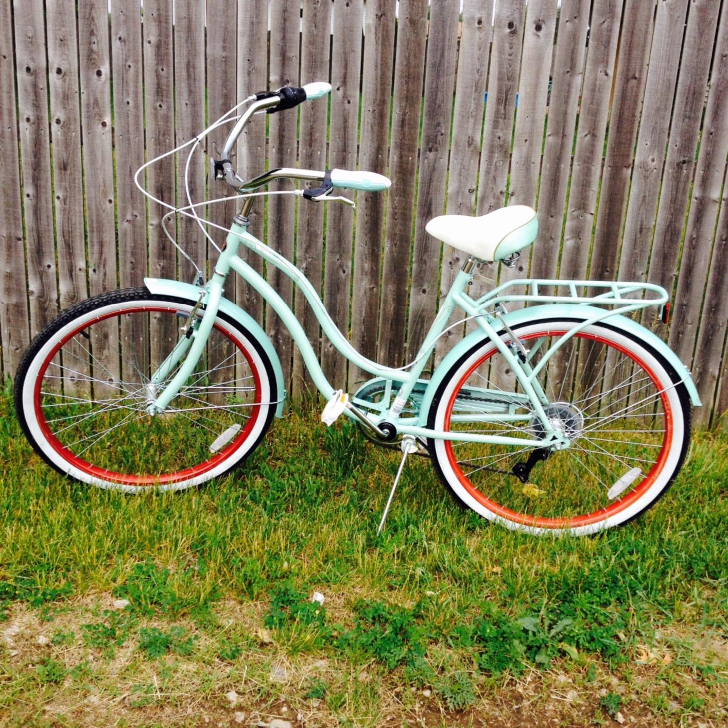 schwinn delmar 26 ladies cruiser bike