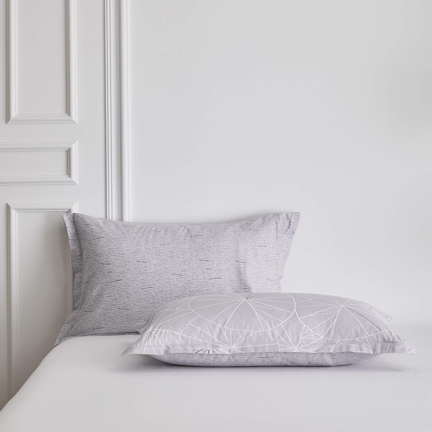 J-HOME COLLECTION 100% Cotton Percale Comforter L Style Reversible Design All Season Bedding Set, Matching Shams - Down Alternative Comforter Set - All Season Comforter Set (Grey, Full/Queen): Home & Kitchen