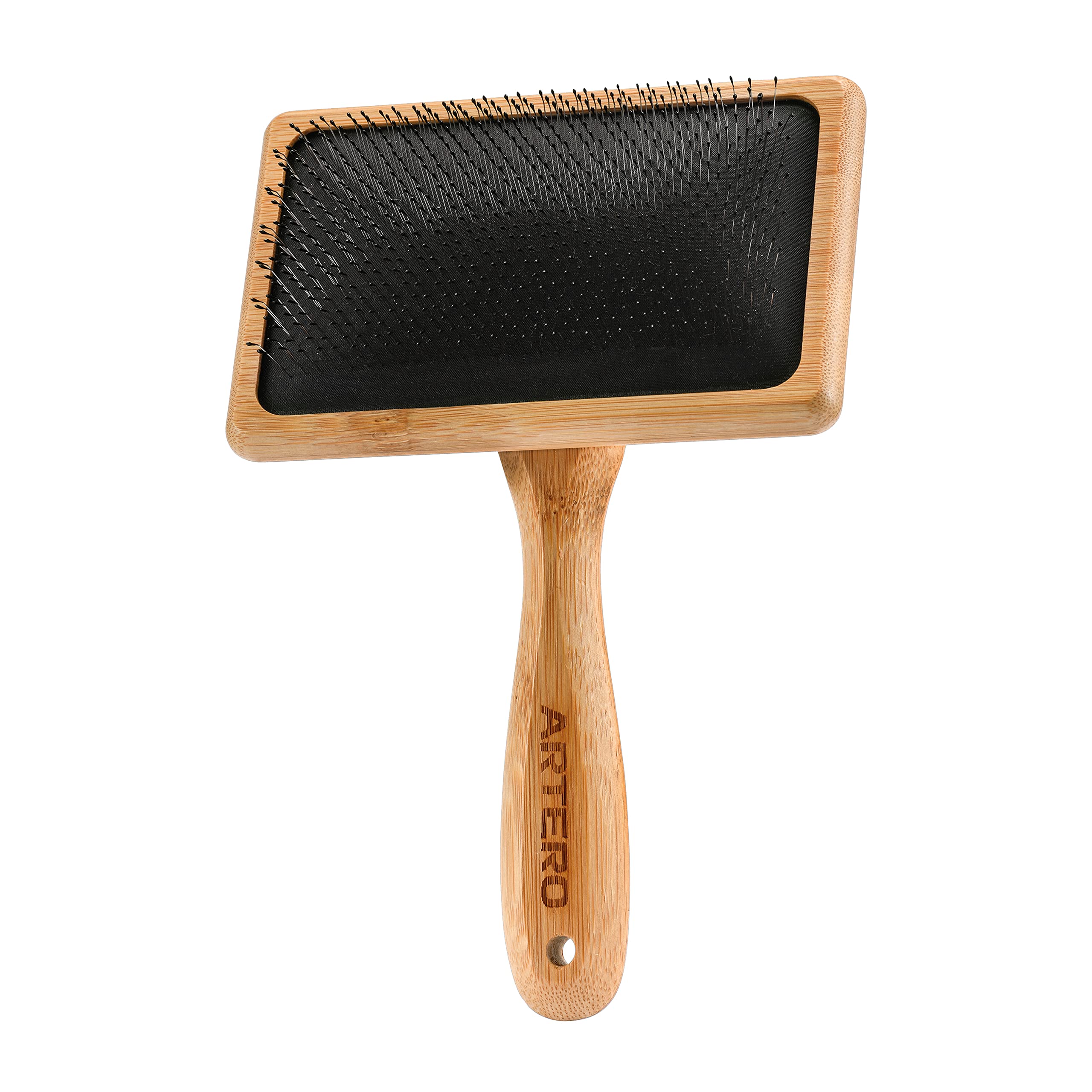 Artero Romeo Long Barbed Dog and Cat Card. Special finish on each pick that prevents scratching the skin on sensitive dogs and cats. (L - Nature Collection)