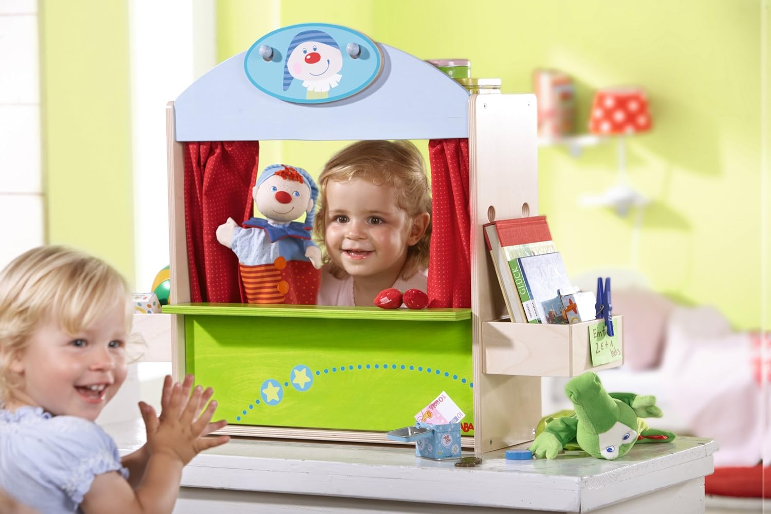 Театр дома для детей