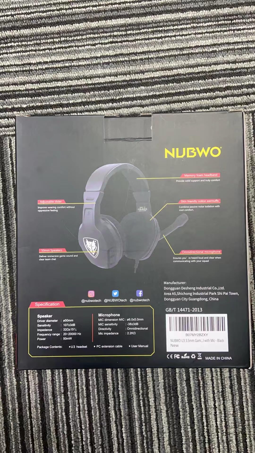 NUBWO U3 Gaming Headset with Microphone, Safe Volume Limited, Kids Headphones for Switch, Super Lightweight, Rich Sound, 3.5mm Jack for NS, PS4, PS5, Xbox, Tablet, iPad Computer, Red