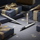 Parker Jotter Fountain Pen Royal Blue Medium Nib Gift Box view 7