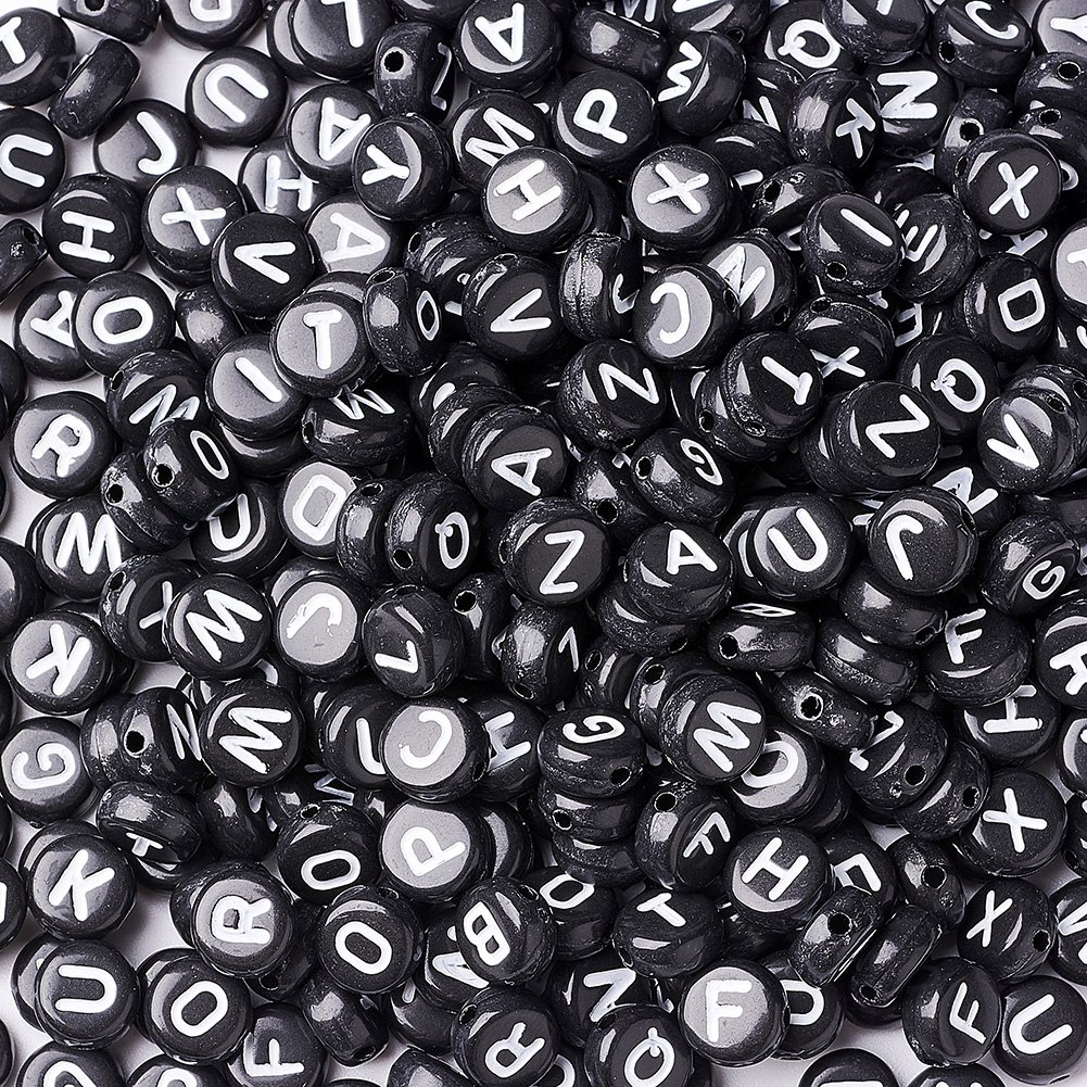 Cheriswelry 100pcs Black White Alphabet Beads 7mm Acrylic Flat Round Disc A-Z Letter Spacer Beads Charms for Jewellery Bracelet Making Hole:1mm