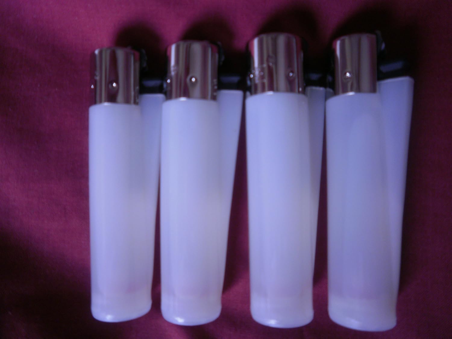 Clipper - Mecheros (4 unidades), diseño clásico, color blanco: Amazon.es: Hogar