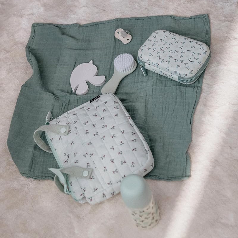 , Baby-Pflegeset, komplettes und tragbares Kulturbeutel, Maniküre-Set, enthält: Bürste und Kamm + Zahnbürste + Schere + Feile + Nagelknipser, 6-teilig, Grün