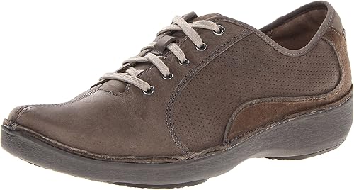 clarks faraway fell black