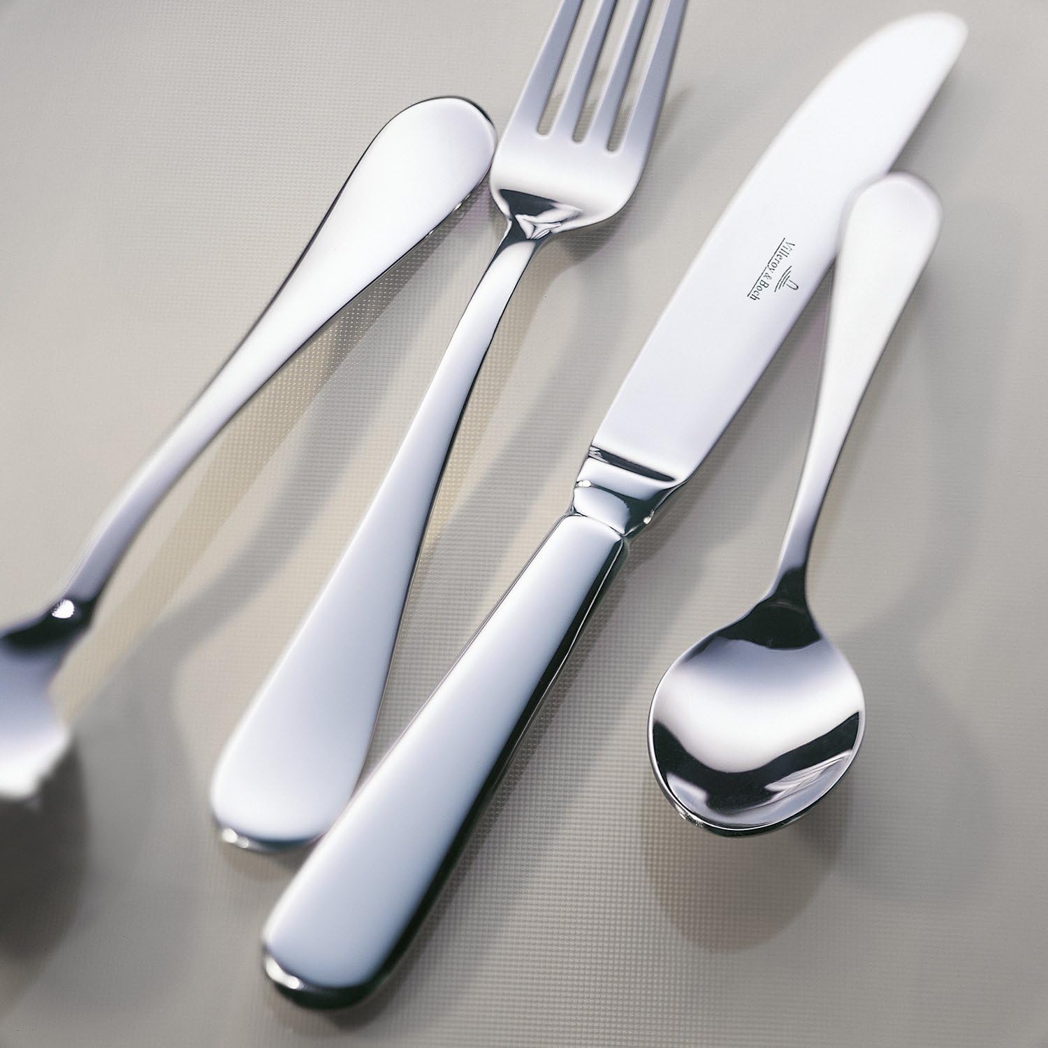 Villeroy & Boch, Oscar Cutlery Set 24 Pieces for 6 People, Dishwasher Safe, Rustproof, Knife, Fork, Spoon, Luxury Cutlery Set - Image 4