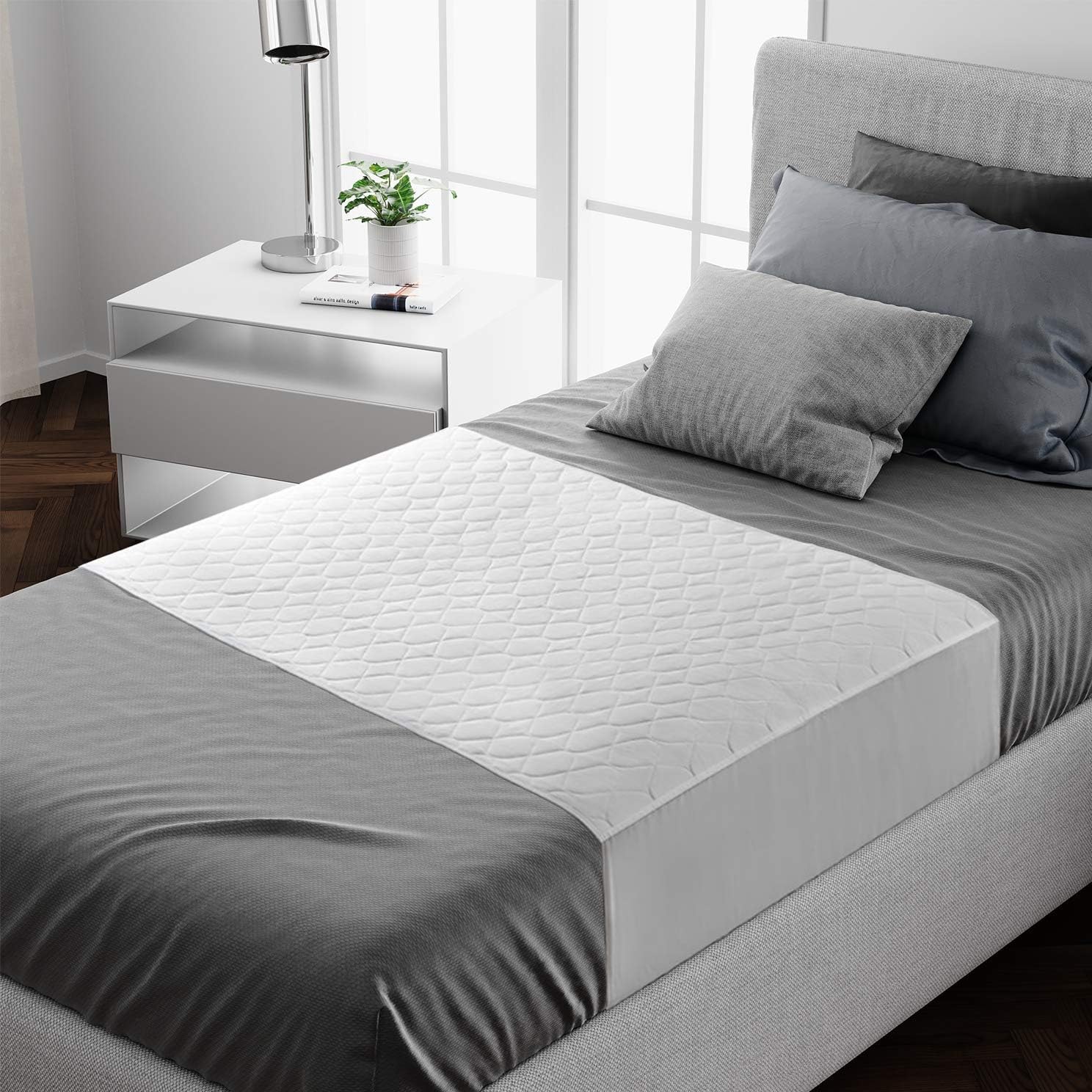 Lynmark® 2x Waterproof Bed Protector with Tuck-In Flaps, Washable Bedwetting & Incontinence Sheets Absorb Up to 2L