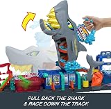 Hot Wheels Lets Race Netflix City Toy Car Track Set Ultra Shark Car Wash view 5
