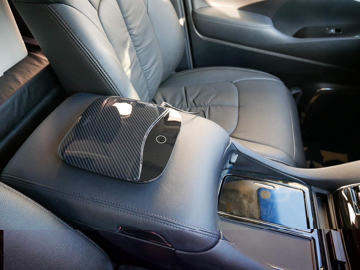 Amazon 車載用イオン空気清浄機 Cleanin Vent 空気清浄器 イオン発生器 脱臭器 車 バイク