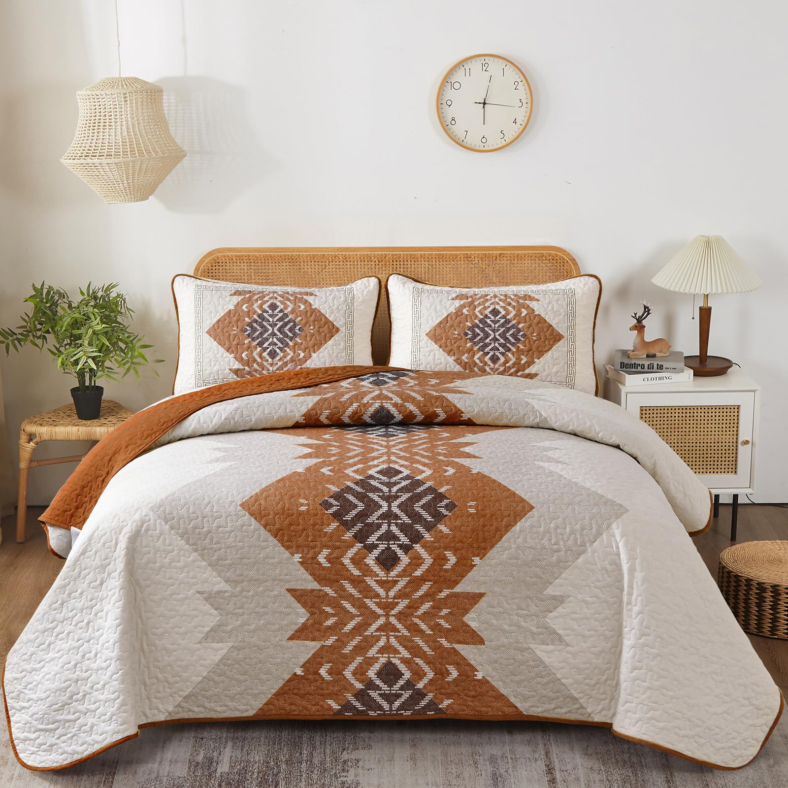 Photo 1 of Dintszyayue Boho Queen Quilt Set 3 Pieces Aztec Texture Bedspread Coverlet Set Bohemian Quilt Bedding Set Microfiber Lightweight Bed Cover for All Seasons (Terracotta, 90"×96")