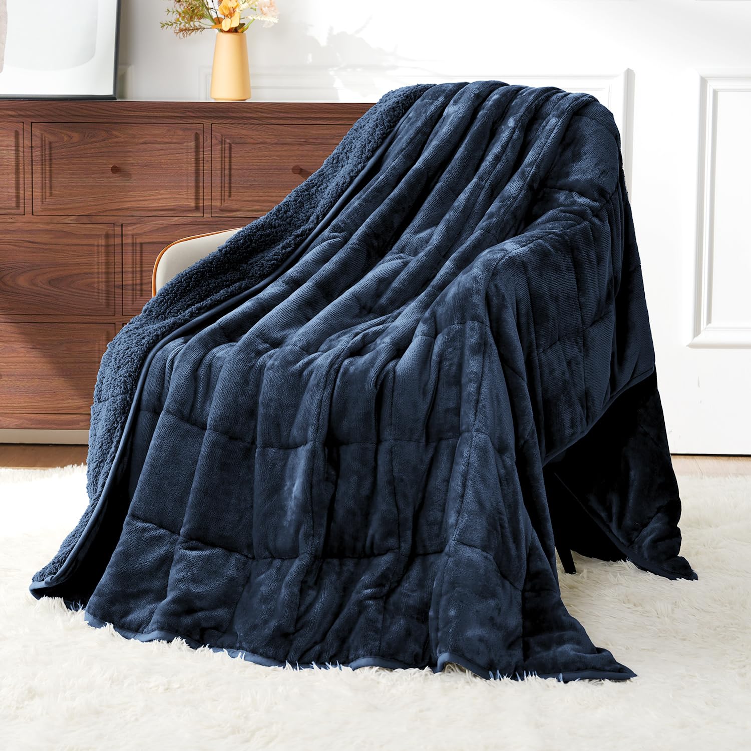 Uttermara Weighted Blankets for Adults Queen Size, 15lbs 60x80 inches Blanket with Soft Warm Plush Sherpa Fleece, Washable Thick Heavy Throw for Sleep, Anxiety and Calming, Navy Blue Image