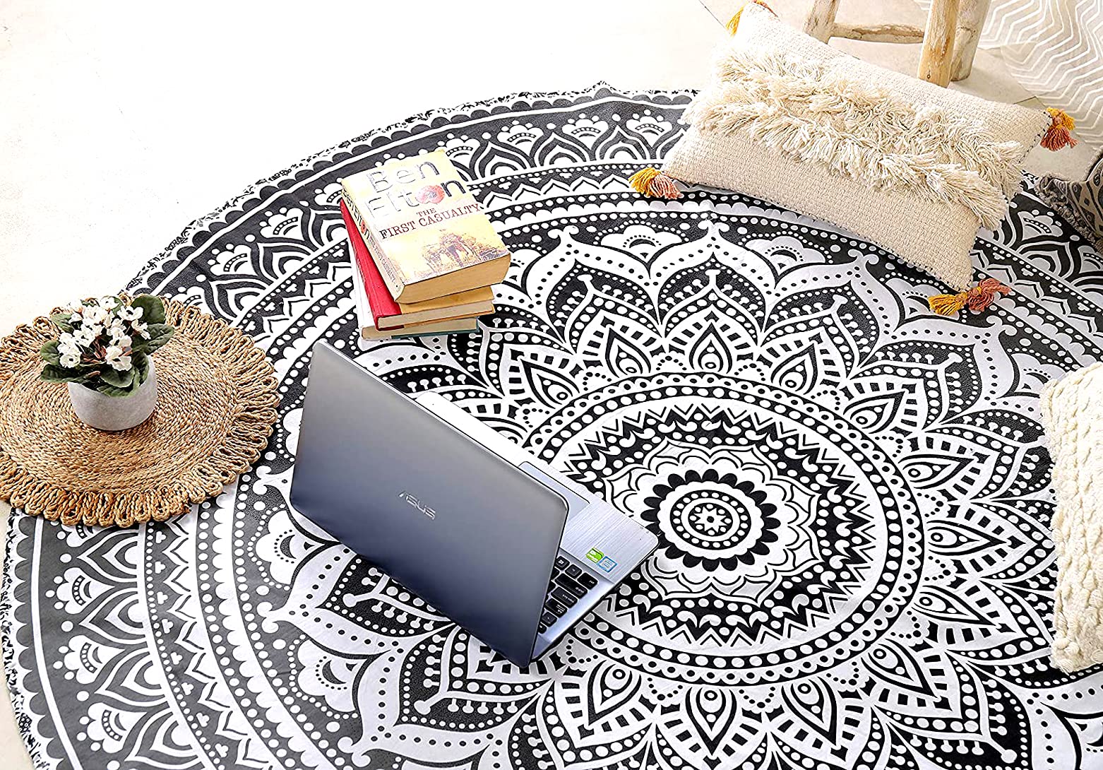 raajsee Grey Black Round Beach Tapestry Hippie/Boho Beach Blanket Mandala/Indian Cotton Throw - Round Tablecloth/Home Decor/Indie Rug Yoga Mat Meditation Picnic Rugs 127 CM / 50 INCHE Circle