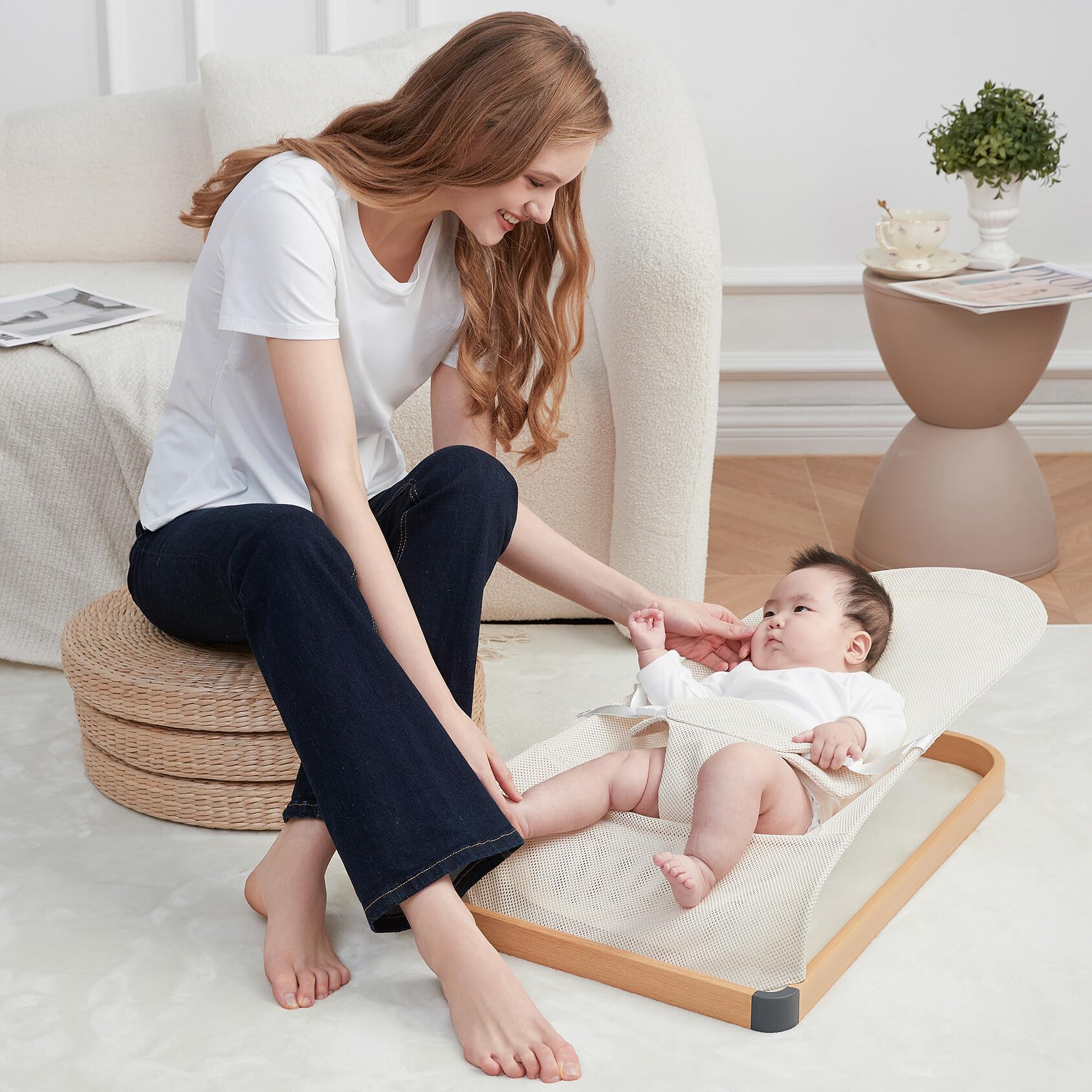 Baby Bouncer - Portable Bouncer Seat for Babies, Ergonomic Design Baby Bouncy Seats Infant with Mesh Fabric Natural Vibrations, Beige