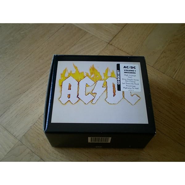 【17枚組】AC/DC/17 Album Box Set Ac Dc 17 Album Box Set by Ac/dc (2002-12-16) - Amazon.com Music