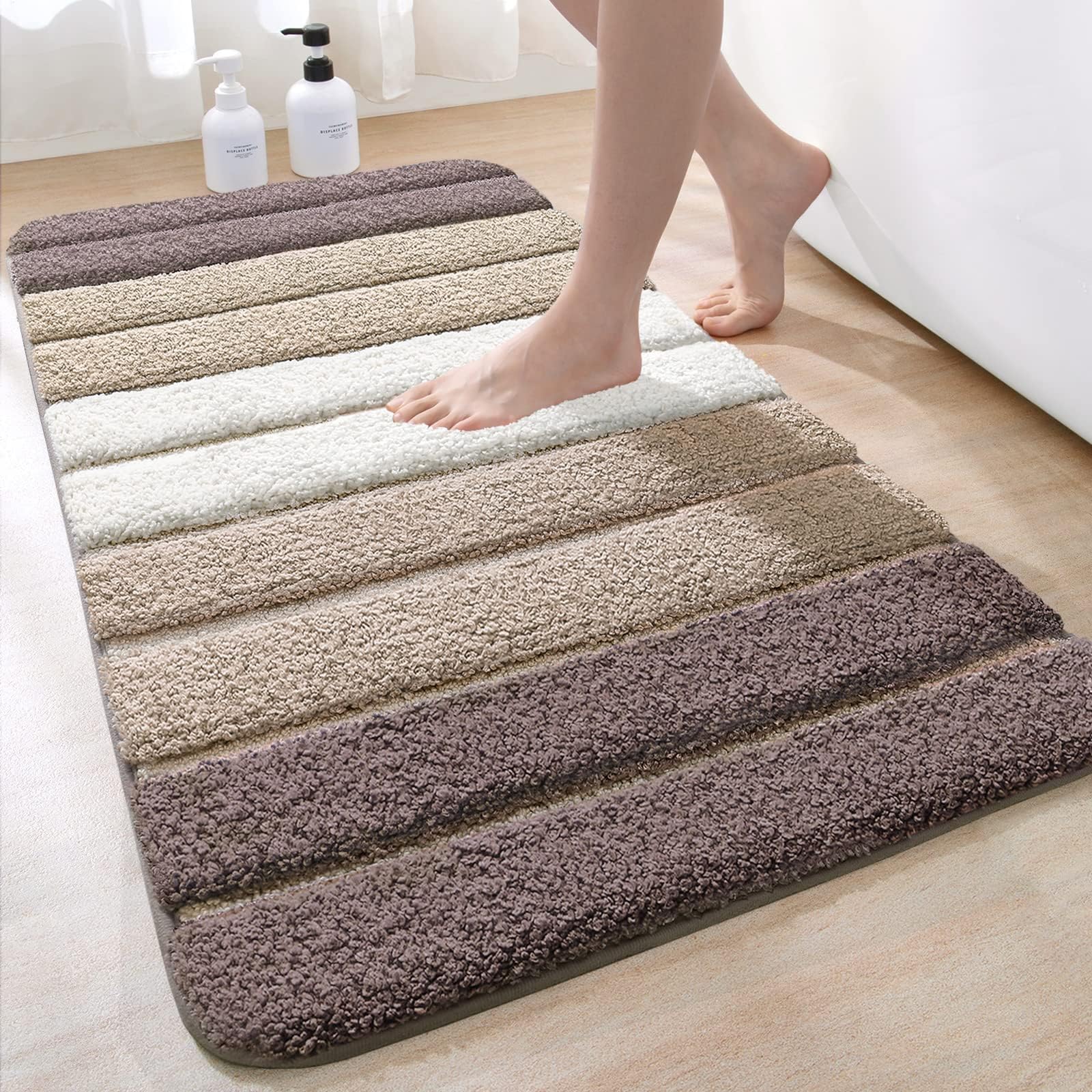 DEXI Bath Mat 60 x 90 cm, Extra Soft Absorbent Microfiber, Non-Slip Washable Rugs for Shower Floor, Bathmat Bathroom Accessories Decor, Beige