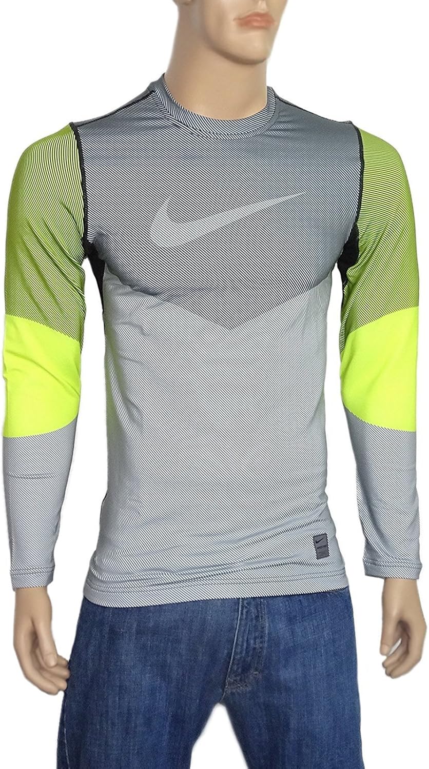 nike shirt with jeans