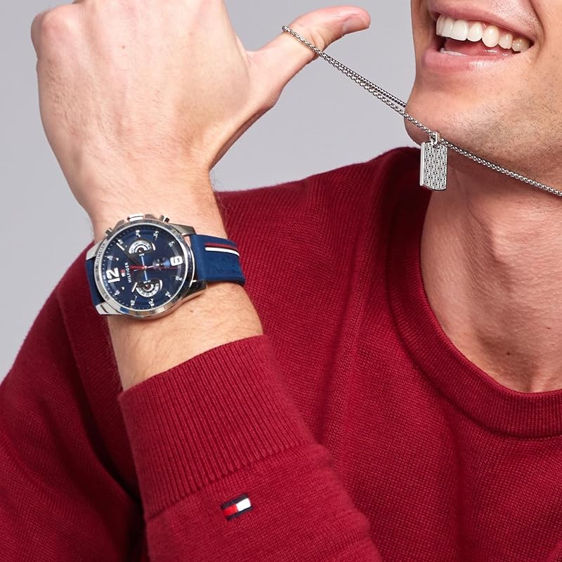 Montre Multifonction Quartz Analogique Homme 46mm - Bracelet en Silicone et Cadran Bleu Marine, 3 sous-Cadrans, Résistante à l'eau 5ATM - 1791476 — photo 3 sur 6