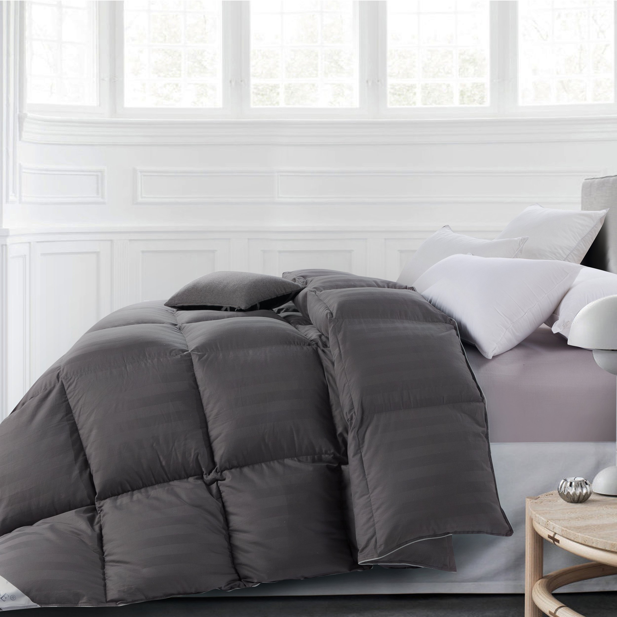 ROSECOSE Luxurious All Seasons Goose Down Comforter King Size Duvet