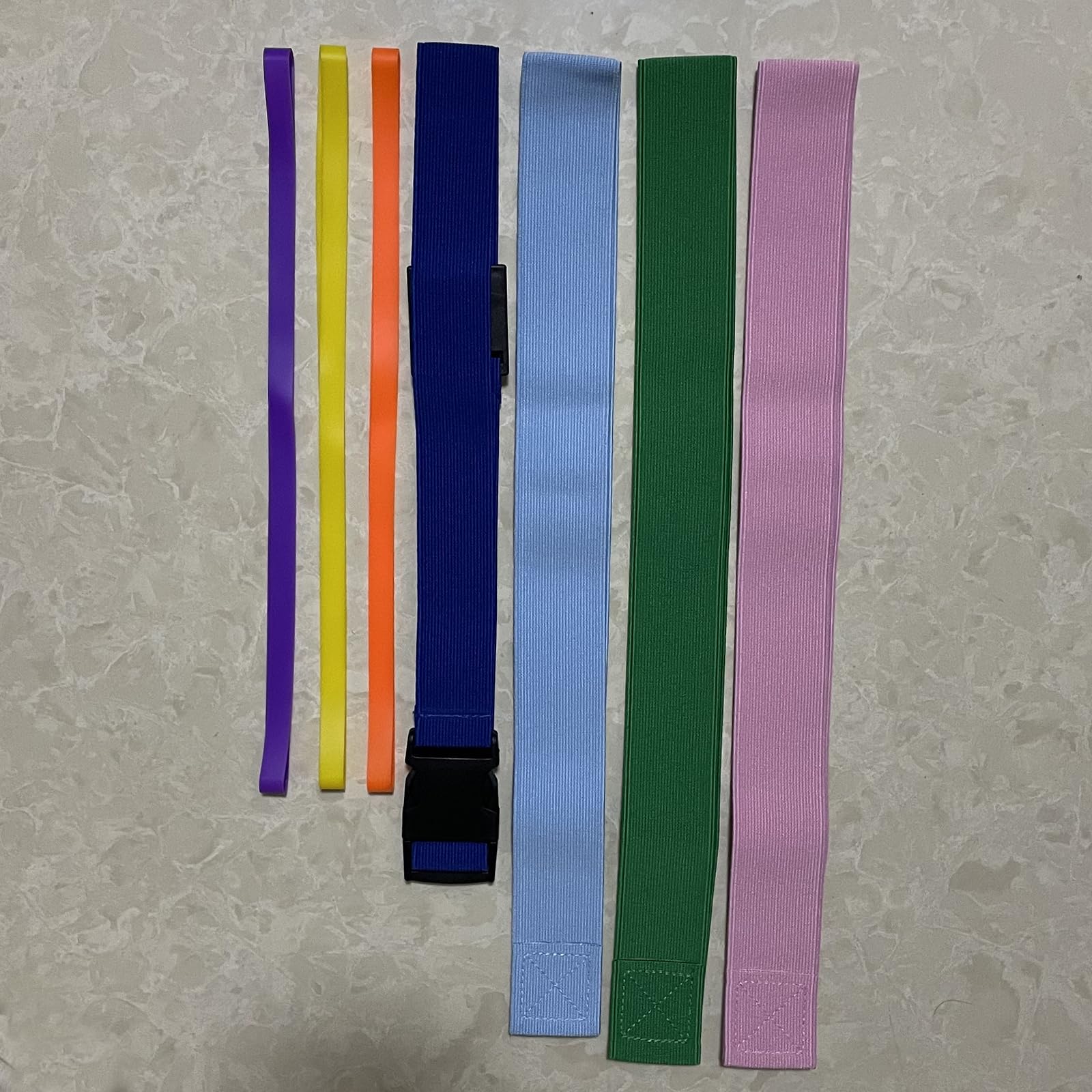 Towel Bands 7 Pack Elastic Beach Towel Clip Band for Beach Lounge Pool Cruise Chair Accessories Summer Beach Chair Bands Polyester Silicone Bands Outdoor Packing Towel Strap Holder 12 Inch