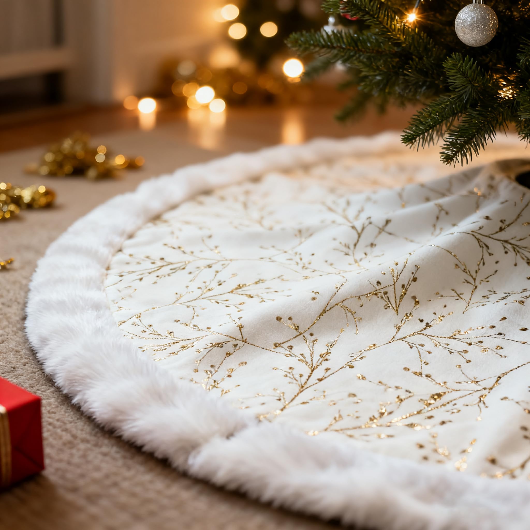 View 1 of ***HAS PET HAIR*NEEDS CLEANING***SYITCUN Christmas Tree Skirt, 48inch White and Gold Tree Skirt, Faux Fur Xmas Tree Skirt for 4 5 6 7 8 9 Ft Christmas Trees, Thicker Plush Christmas Tree Decorations***HAS PET HAIR*NEEDS CLEANING***