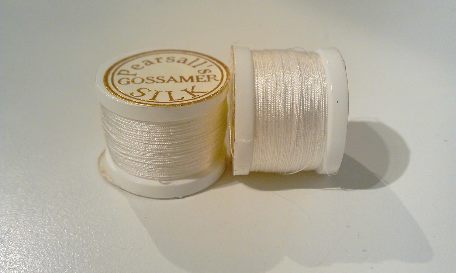 Pearsall's Gossamer Silk Thread (01 White (PGST1)) by Pearsall's