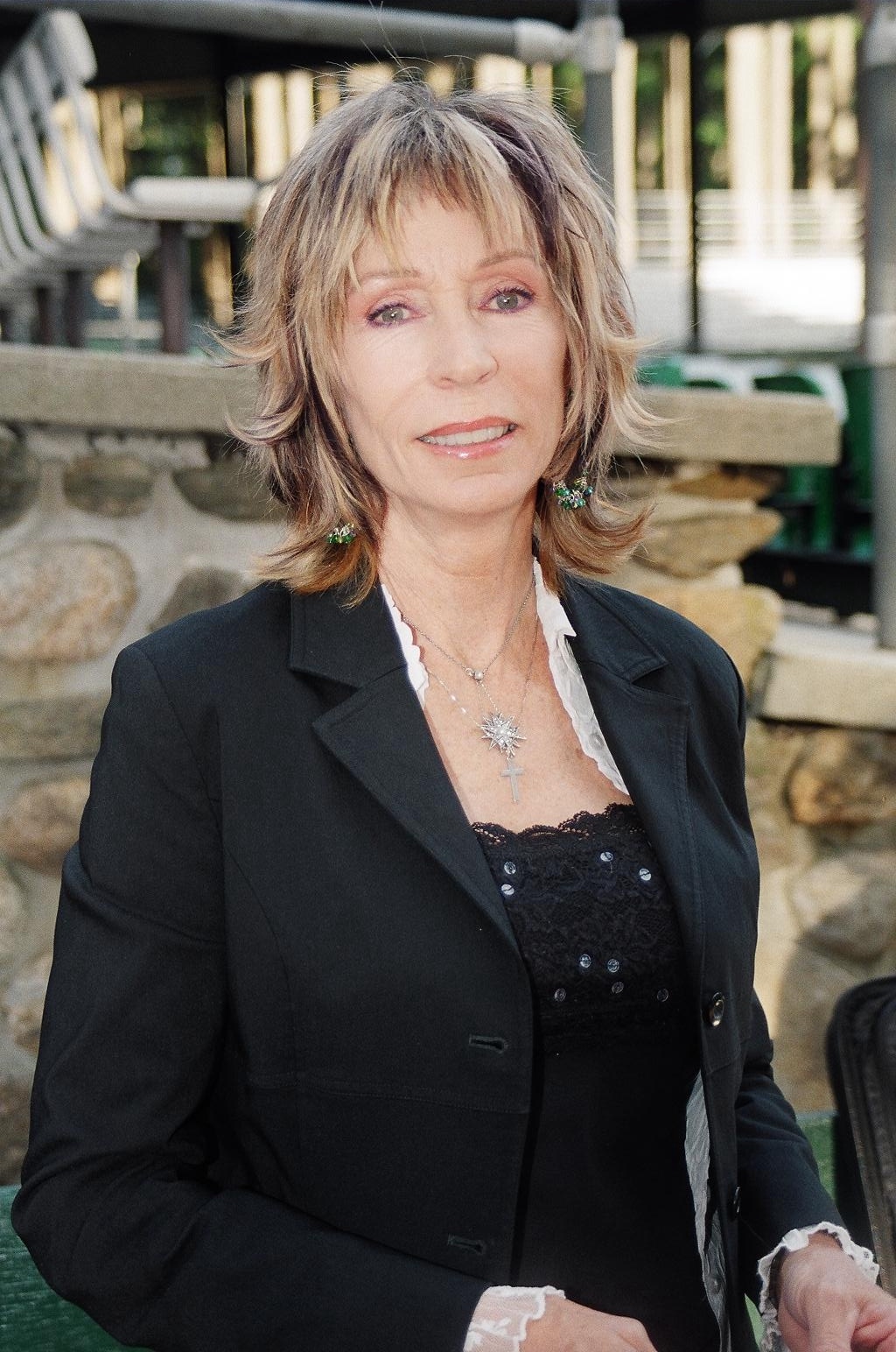 Juice Newton bei Amazon Music