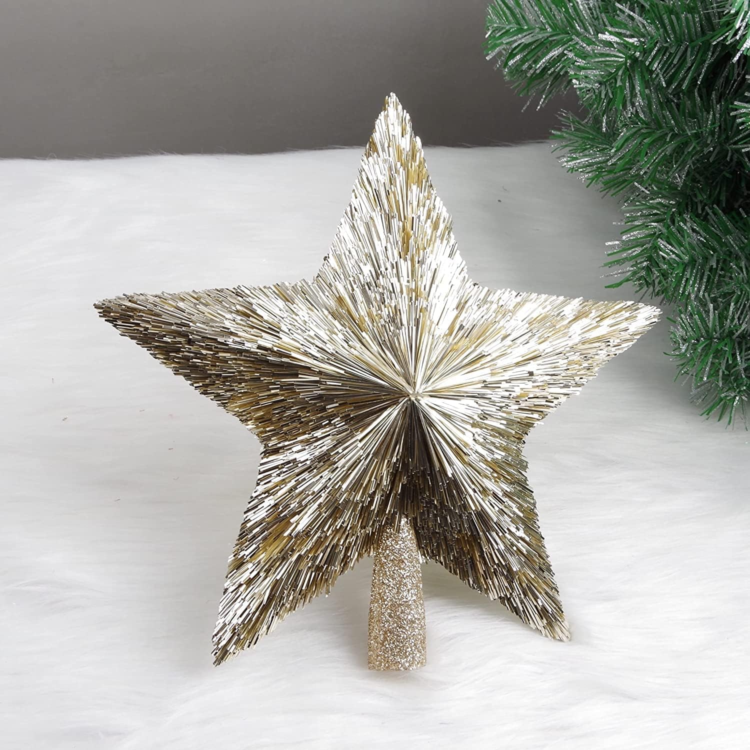 Tree Toppers - Christmas Tree Topper - Champagne Christmas Star Topper - Gold Star Toppers for Christmas Trees - Star Top Ornament - Elegant Holiday Decor - Estrella para Arbol de Navidad (Champagne, 8 inches)