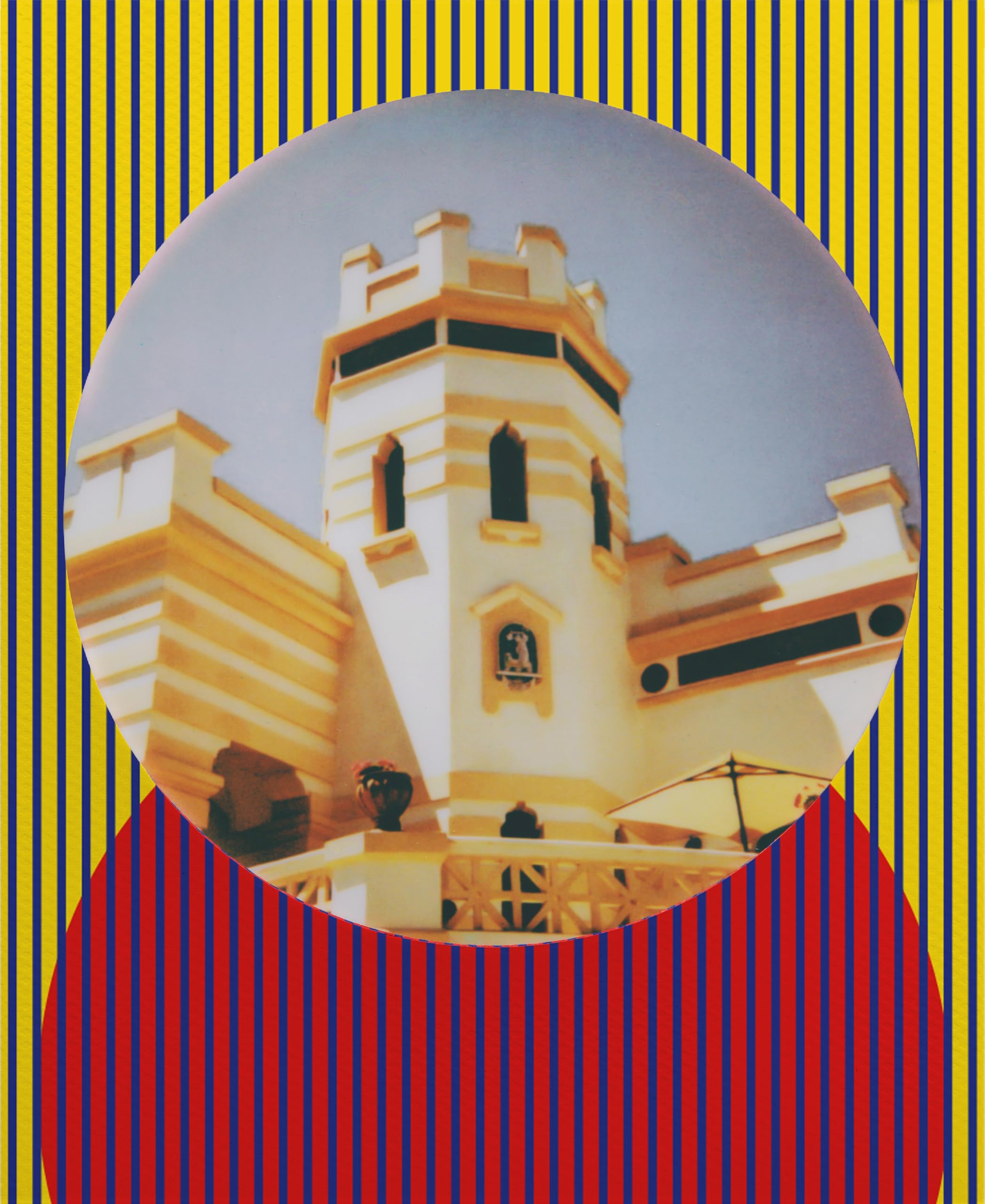 Polaroid Color I-Type Film - Retinex Edition Round Frame - Double Pack (16 Photos) (6285)
