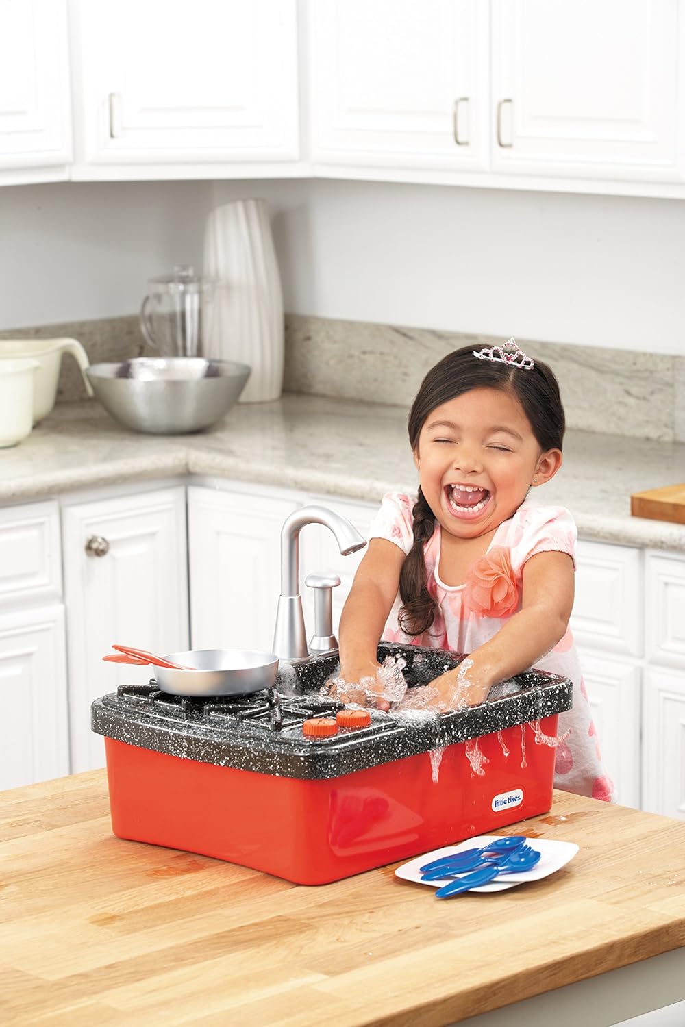 toy kitchen sink with running water