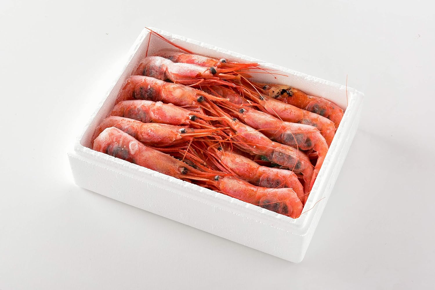 Amazon 港ダイニングしおそう 甘エビ 子持ち 中サイズ 1kg 500g 2箱 約80尾入り 刺身用 越前産 甘えび 港ダイニングしおそう 食品 飲料 お酒 通販