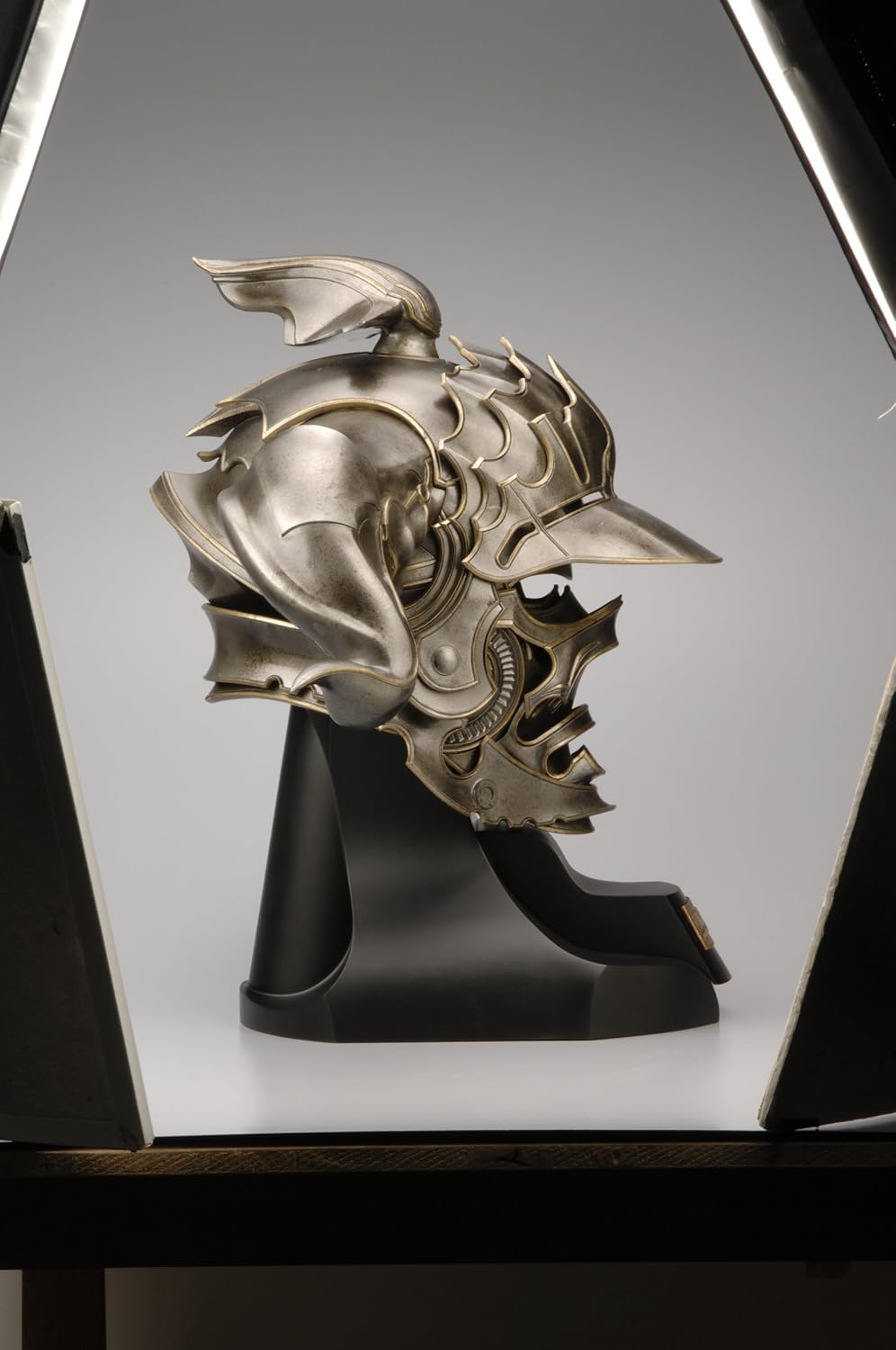 Amazon Final Fantasy Xii アーティファクツ 1 1スケール ジャッジマスターガブラスヘルム フィギュア ドール 通販