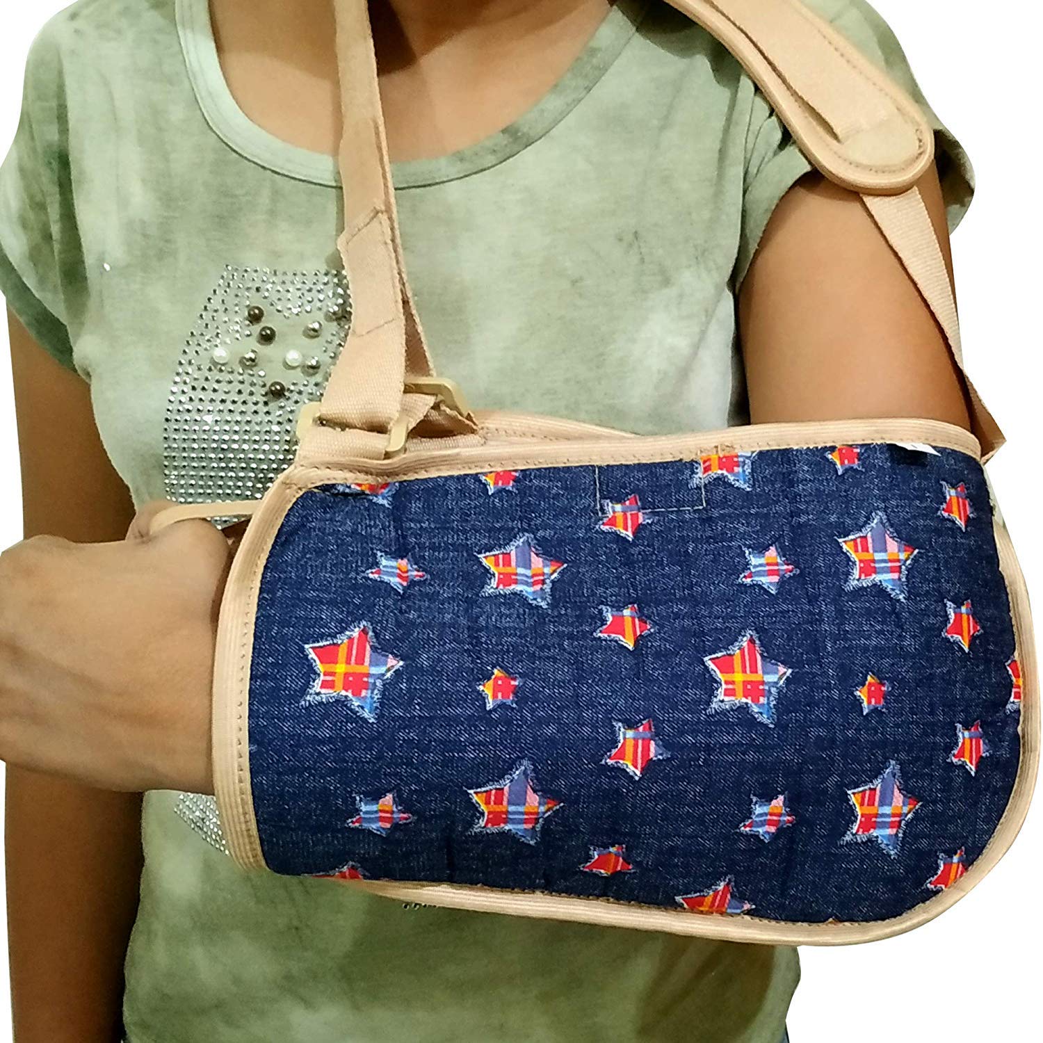 ANCIENTIMPEX Arm Sling Pouch for Kids to Provide Fracture Support | Adjustable Padded Neck Strap | Breathable Material and Easy Fit (MEDIUM)