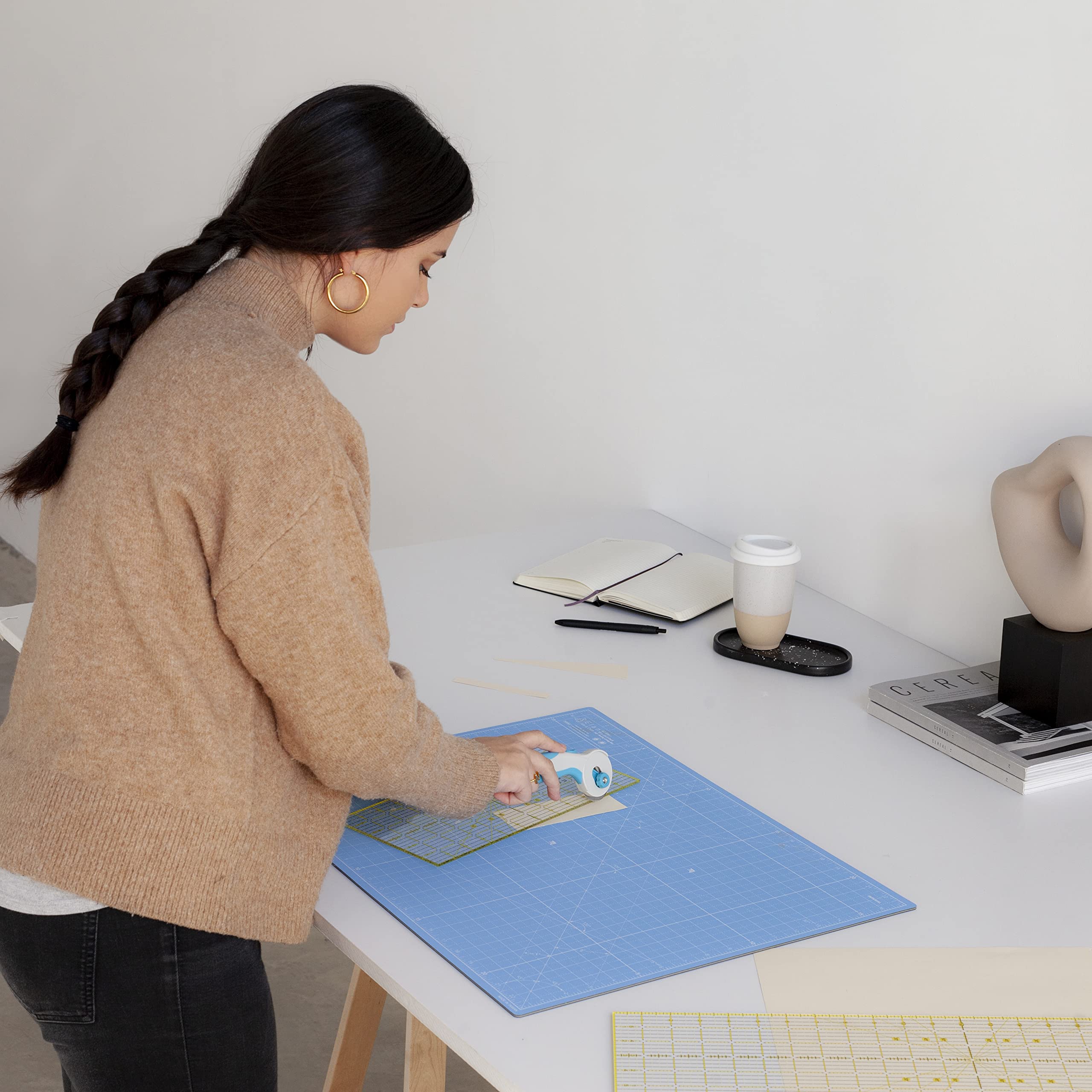 Elan Cutting Mat A2 Blue, Self Healing Cutting Mat 18x24 Inch, 5-Ply Craft Board Blue, Hobby Board for Crafts 18x24 Inch