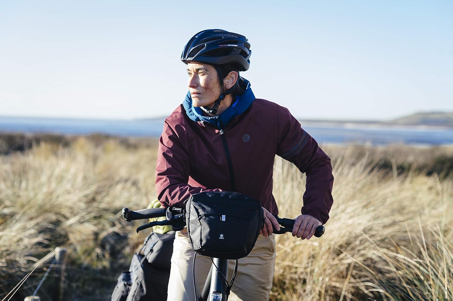 Agu Essentials Sacoche De Guidon Klickfix Hydrofuge Sac De Velo En Polyester Recycle 3m De Reflexion 7 Litres Noir Sacoches De Guidon Sacs Et Paniers