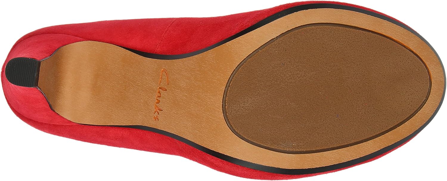 clarks chorus voice red