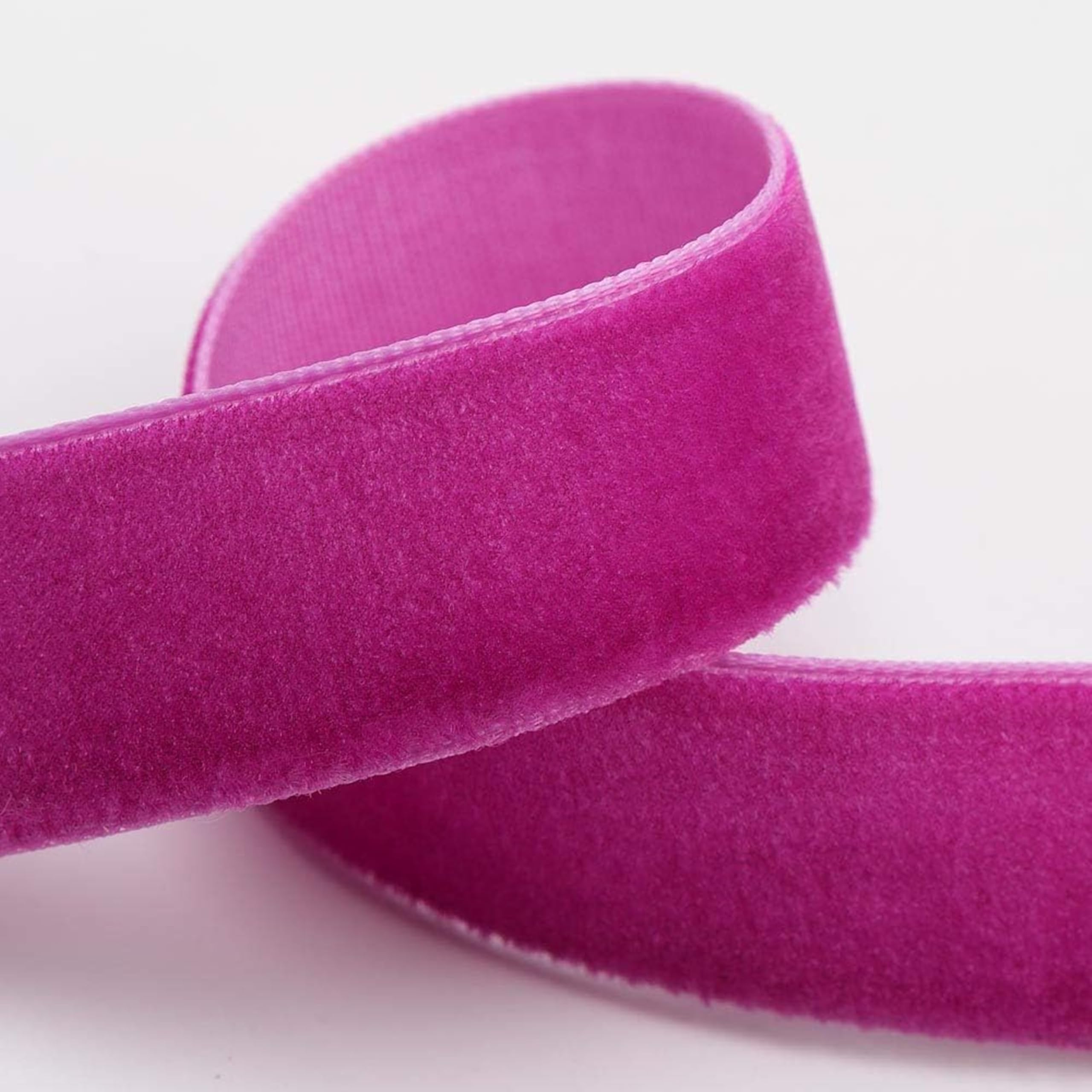 Italian Options Velvet Ribbon, Luxury, Single-Face Velvet Ribbon for Crafting, Christmas, Bows, Hair, Cakes, Weddings, Ornaments, Gift Wrapping, Flowers, 16mm x 10 Metre Roll, Hot Pink
