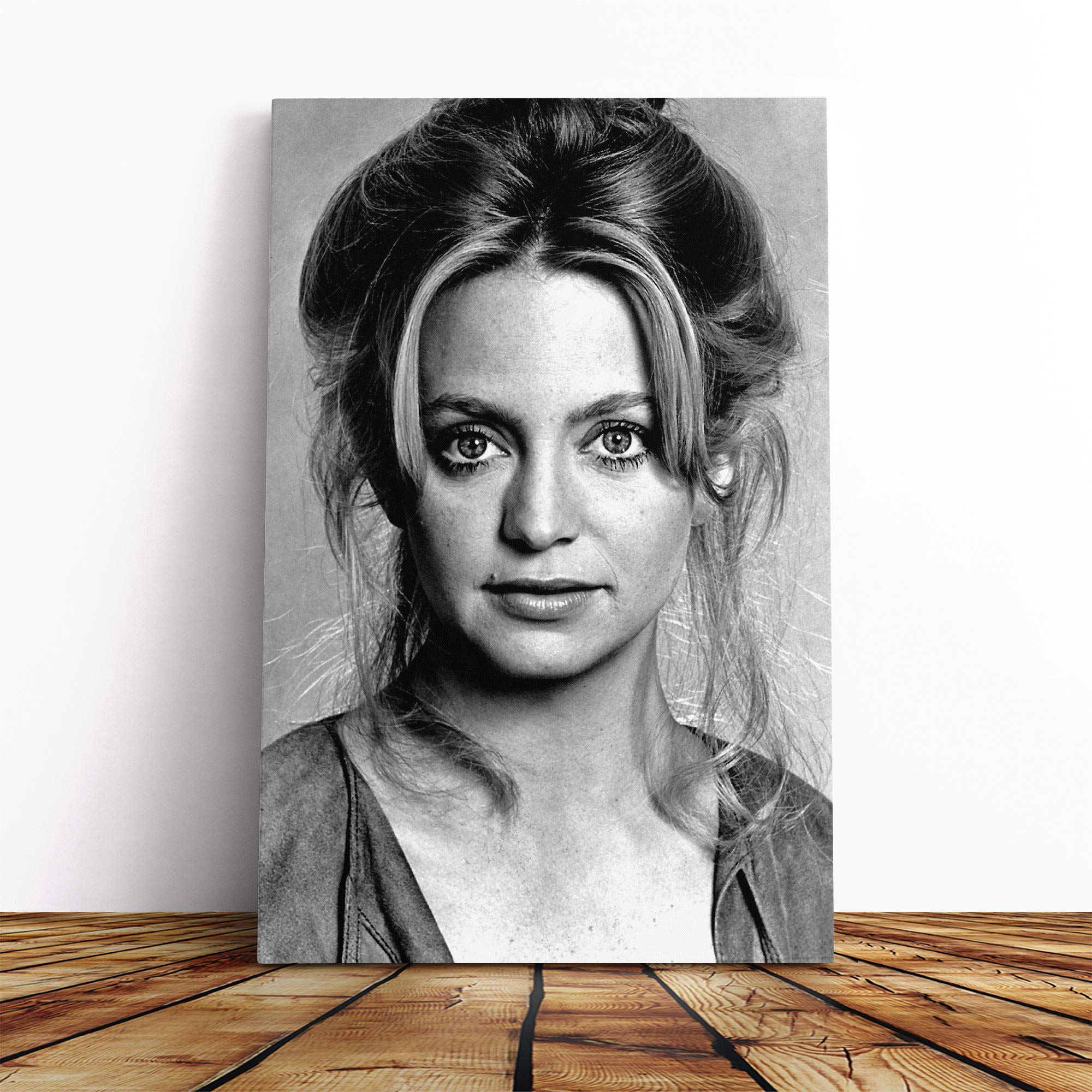 Goldie Hawn (1) Canvas Print | Gallery Wrapped 30mm Frame Wall Art | 20x14 inches | Ready to Hang | Modern Picture | Living Room Bedroom Lounge Office