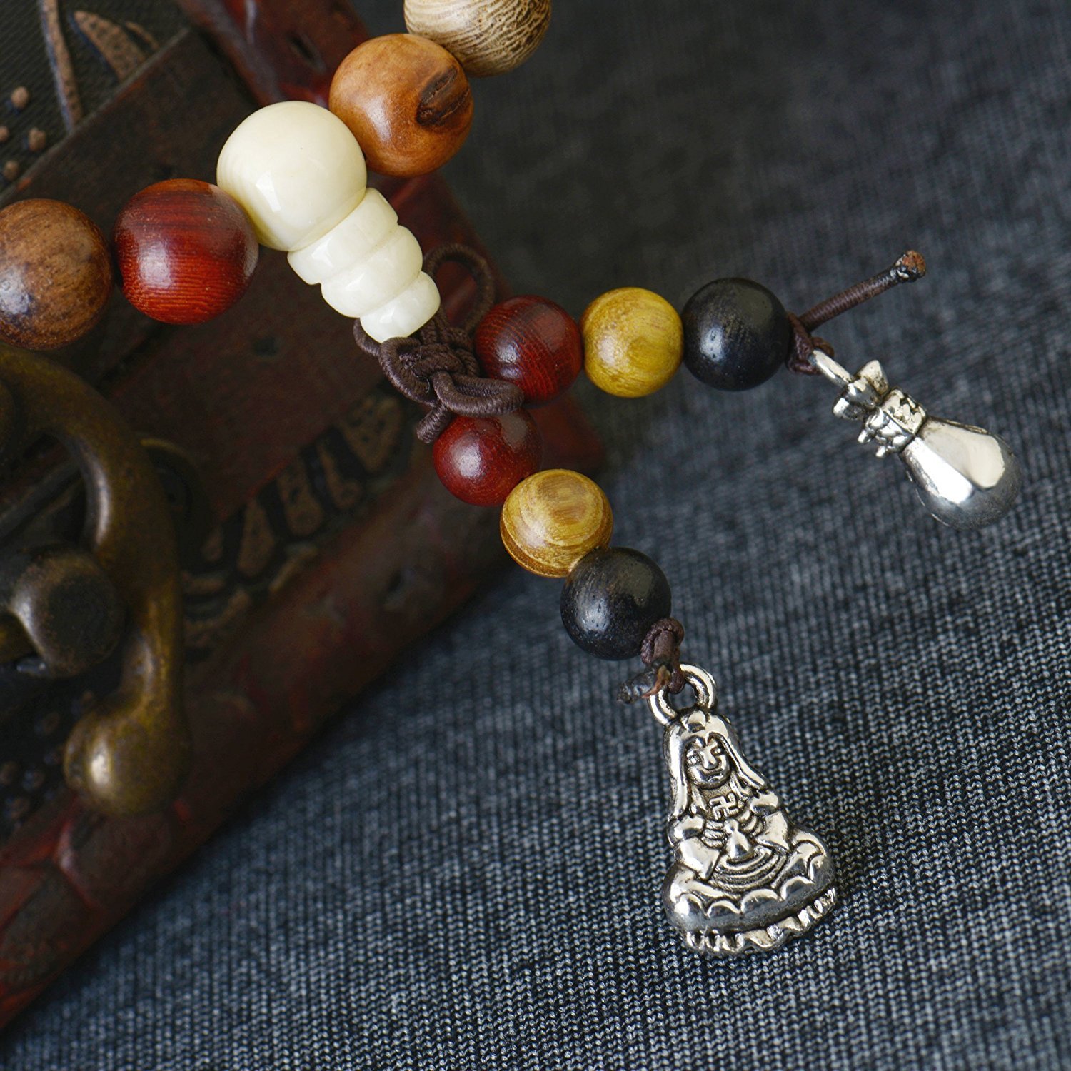 Buddhist Prayer Beads - Tibetan Mala Necklace - 8mm 108 Wood Colorful Beads Bracelet for Meditation Yoga