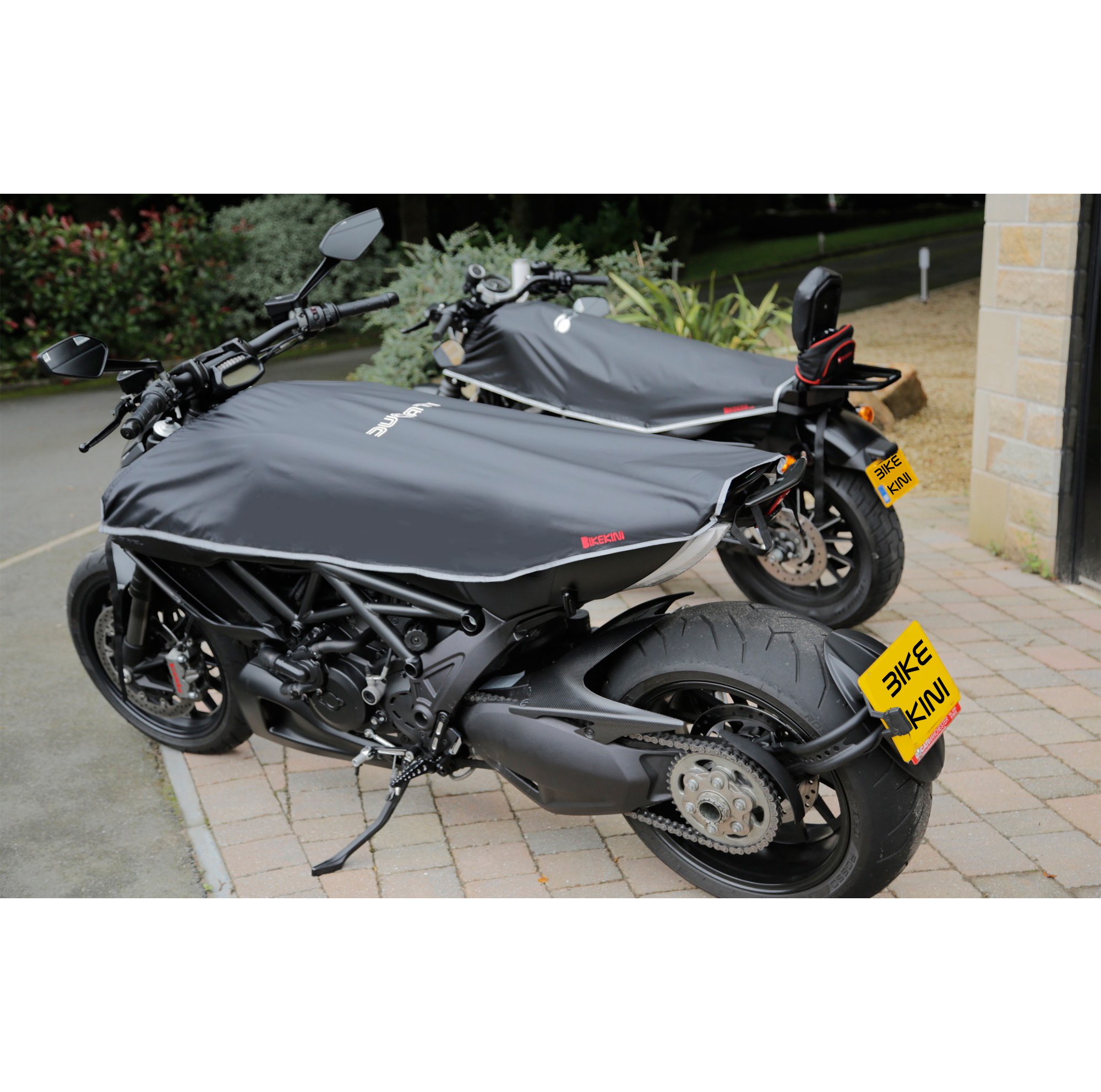 BIKEKINI WATERPROOF MOTORBIKE TRAVEL COVER KIT FOR ALL MOTORCYCLE MODELS AND BRANDS (BLACK/SILVER)