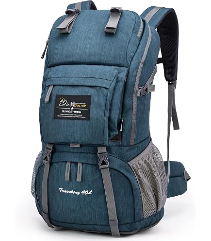 40l travel backpack canada Nomatic Bag and even a water bottle pocket to help you keep your gear organized as you travel Flow 40L Travel Backpack