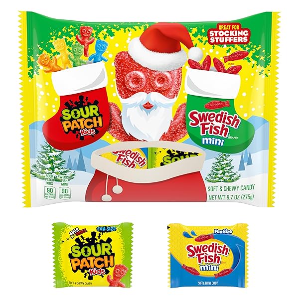 SOUR PATCH KIDS AND SWEDISH FISH MINI HOLIDAY CANDY VARIETY PACK, 22 SNACK PACKS