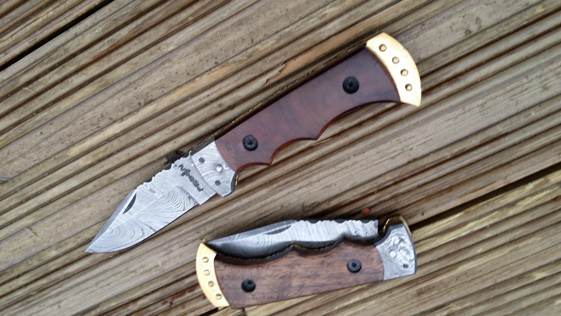 Perkin Handmade Damascus Folding Knife Legal to Carry Buy Online in UAE. Sports Products