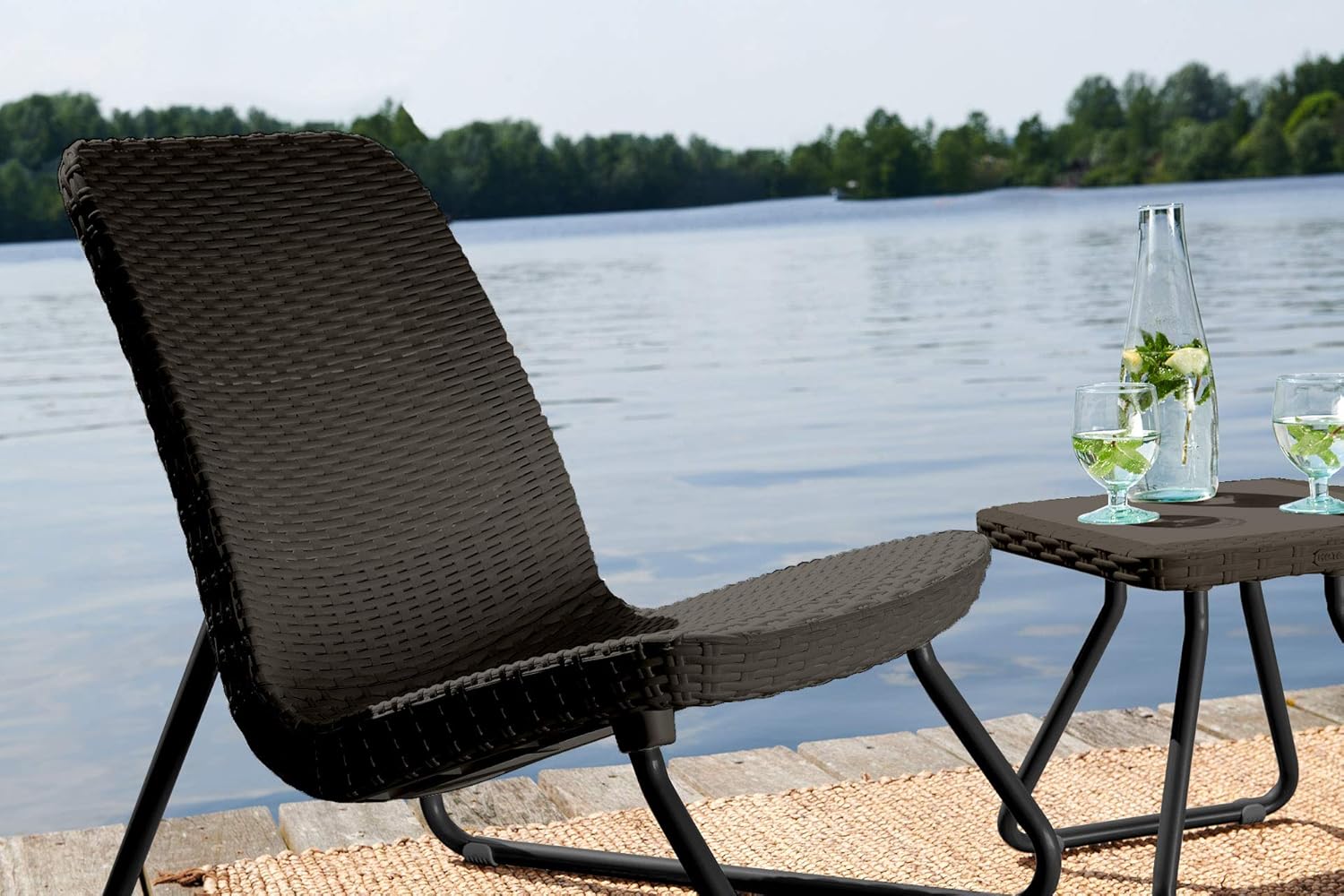 Keter Rio 3 Piece Resin Wicker Patio Furniture Set with Side Table and Outdoor Chairs, Whiskey Brown: Garden & Outdoor