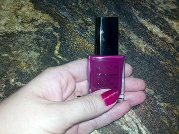 Amazon Com Avon Nail Polish Enamel Berry Smooth Nailwear Pro Beauty