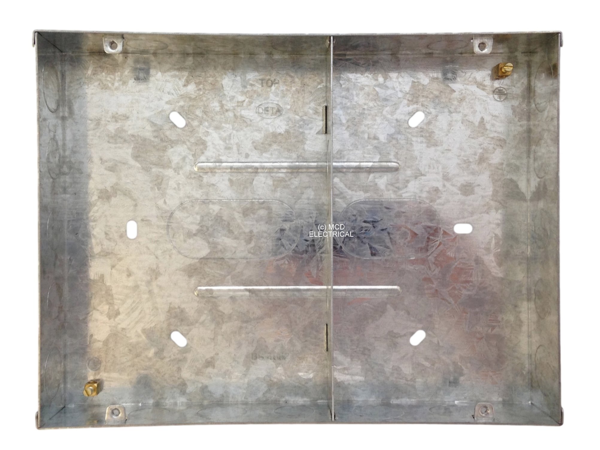 Deta DB184 Flush Back Box for use with Multimedia Lounge Plate